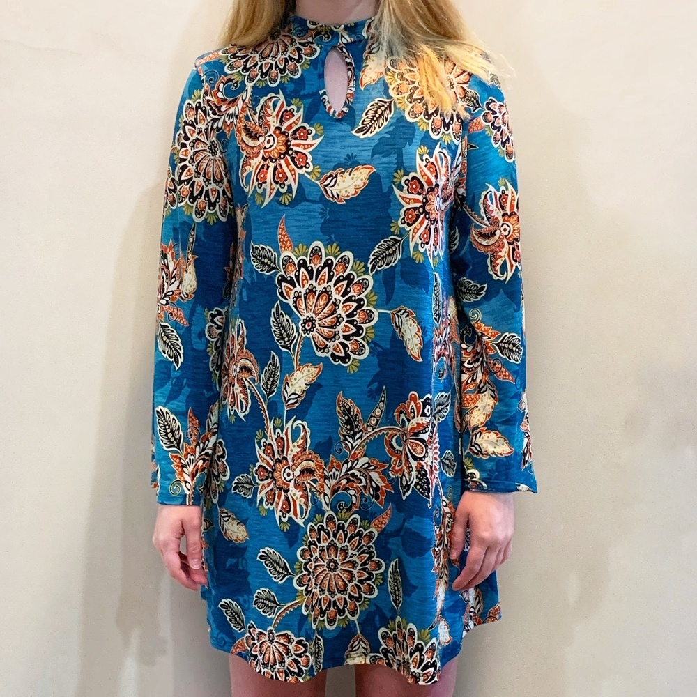 Printed Keyhole Lightweight Tunic Dress